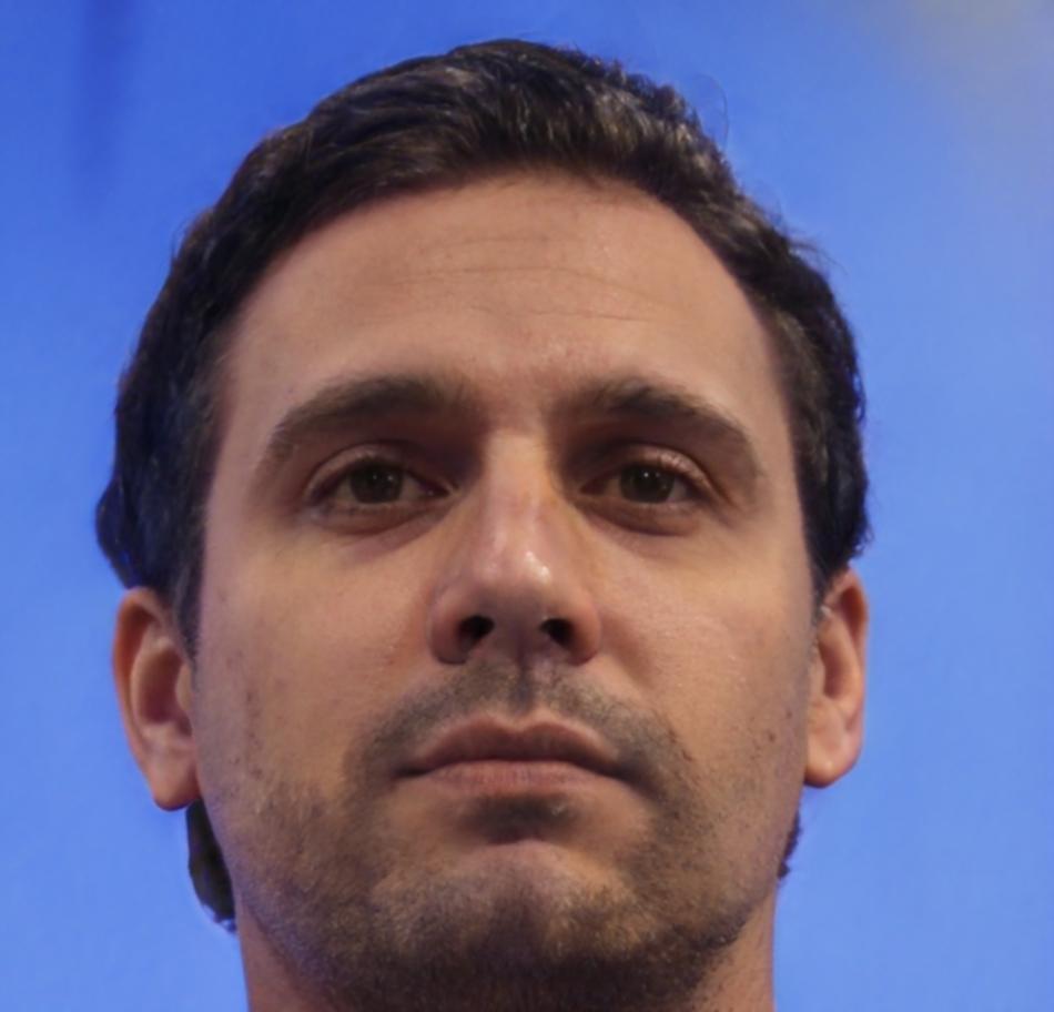Retrato de Tomás Ibáñez, periodista participante